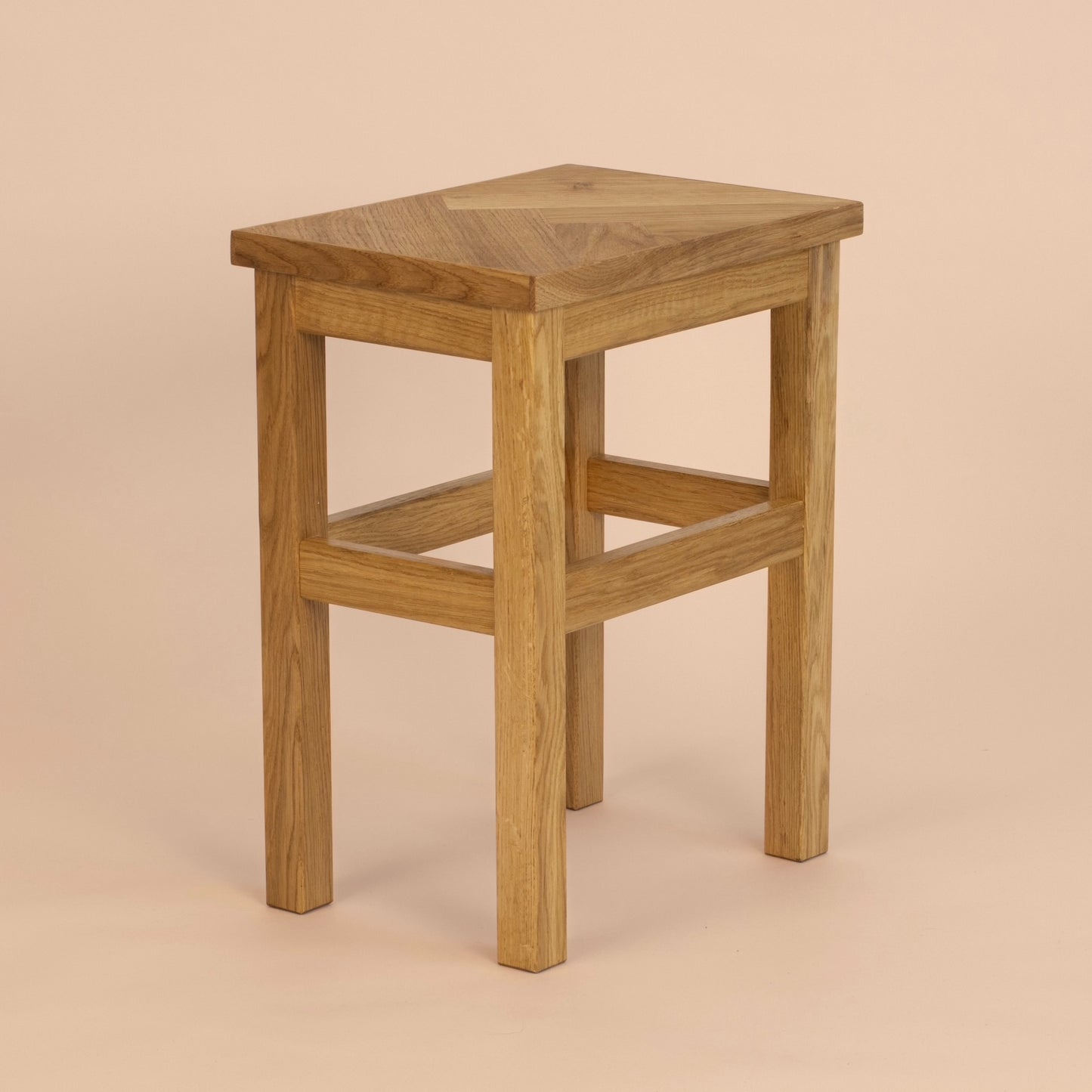 Hocker Gusti aus Eiche