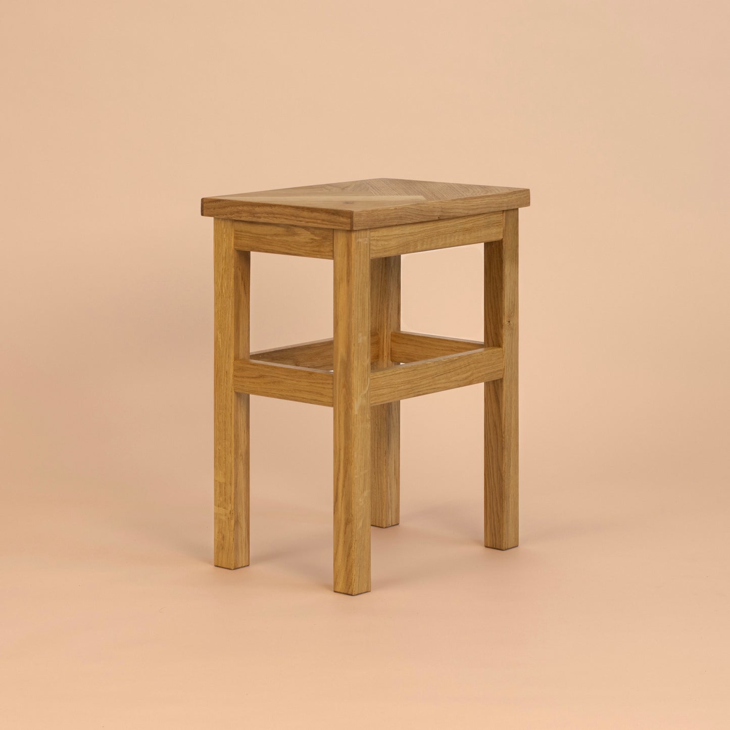 Hocker Gusti aus Eiche