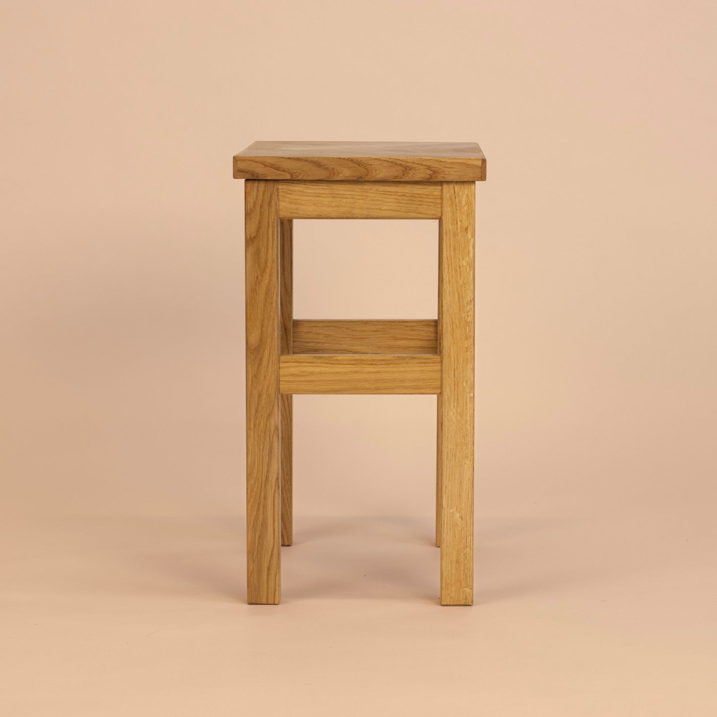 Hocker Gusti aus Eiche